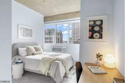 10 Commerce Ct #2D, Newark, NJ 07102 - Photo 14