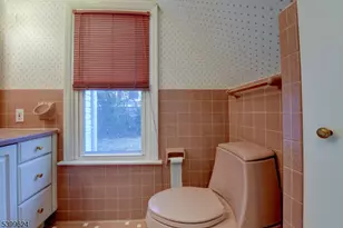 101 Baker St, Maplewood, NJ 07040 - Photo 16