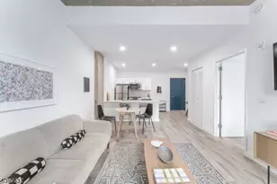 10 Commerce Ct, Newark, NJ 07102 - Photo 2