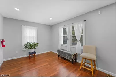 639 Parkview Ave, North Plainfield, NJ 07063 - Photo 6