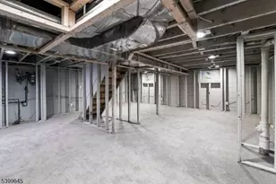 639 Parkview Ave, North Plainfield, NJ 07063 - Photo 14