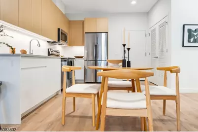 431 Dr Mlk Jr Blvd #427, East Orange, NJ 07018 - Photo 10