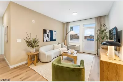 431 Dr Mlk Jr Blvd #427, East Orange, NJ 07018 - Photo 6