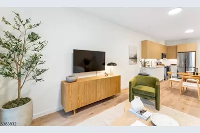 431 Dr Mlk Jr Blvd #427, East Orange, NJ 07018 - Photo 8