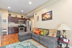 512 Township Line Rd, Hillsborough Township, NJ 08844 - Photo 18