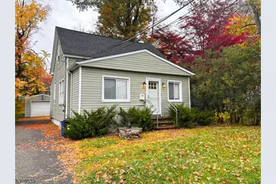 11 Garfield Rd, Parsippany, NJ 07054 - Photo 2