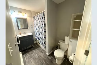 11 Garfield Rd, Parsippany, NJ 07054 - Photo 8