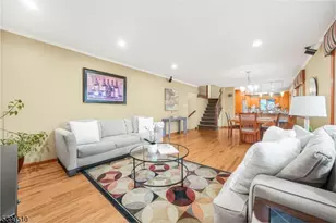 12 Clinton Ln, Wayne, NJ 07470 - Photo 10