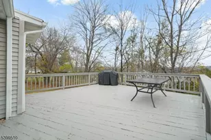 12 Clinton Ln, Wayne, NJ 07470 - Photo 32