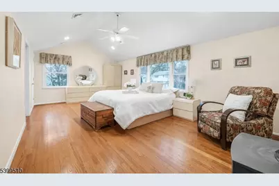 12 Clinton Ln, Wayne, NJ 07470 - Photo 20