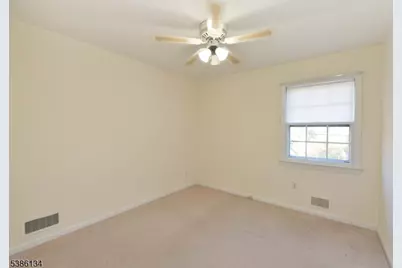 207 Degray St, North Haledon, NJ 07508 - Photo 14