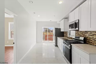 858 Lyons Ave, Irvington, NJ 07111 - Photo 4