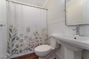 571 Route 614, Union Township, NJ 08802 - Photo 22