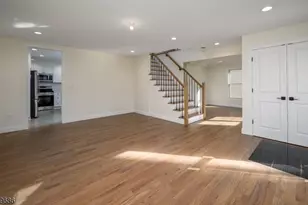 96 South Pkwy, Clifton, NJ 07014 - Photo 10