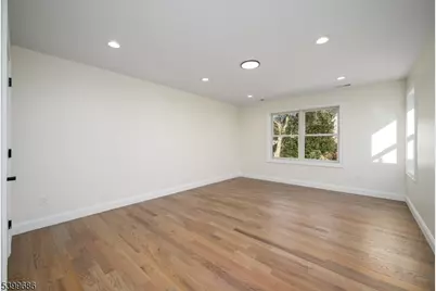 96 South Pkwy, Clifton, NJ 07014 - Photo 32