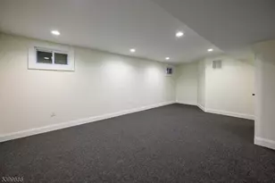 96 South Pkwy, Clifton, NJ 07014 - Photo 38