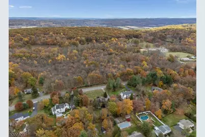 117 E Springtown Rd, Washington Township, NJ 07853 - Photo 4