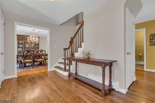 1053 Hillcrest Dr, Branchburg Township, NJ 08853 - Photo 4