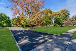 1053 Hillcrest Dr, Branchburg Township, NJ 08853 - Photo 48