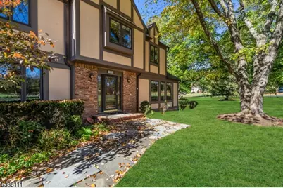 1053 Hillcrest Dr, Branchburg Township, NJ 08853 - Photo 2