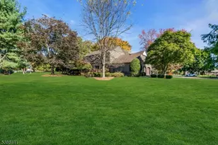 1053 Hillcrest Dr, Branchburg Township, NJ 08853 - Photo 38