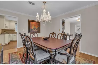 1053 Hillcrest Dr, Branchburg Township, NJ 08853 - Photo 10