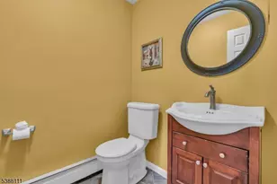 1053 Hillcrest Dr, Branchburg Township, NJ 08853 - Photo 20