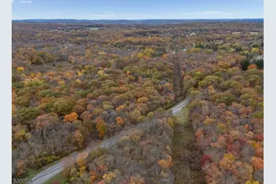 220 Naughright Rd, Washington Township, NJ 07853 - Photo 8