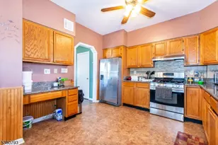 27-29 Willard, Pompton Lakes, NJ 07442 - Photo 8