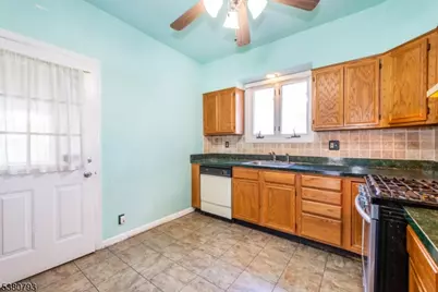 27-29 Willard, Pompton Lakes, NJ 07442 - Photo 22