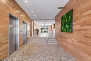 36 Hawthorne Pl, Montclair, NJ 07042 - Photo 14