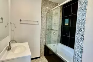 17 Cleveland Ave, Harrison, NJ 07029 - Photo 14