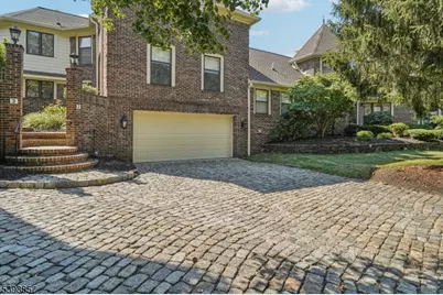 2 Casper Ct, Florham Park, NJ 07932 - Photo 1