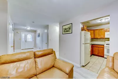 6 Hansen Pl, Wayne, NJ 07470 - Photo 20