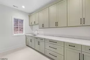 10 Twin Brks Ct, Warren Township, NJ 07059 - Photo 32