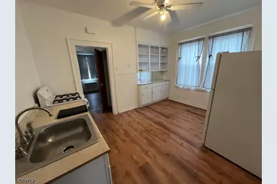 202 N 17th St #1, Bloomfield, NJ 07003 - Photo 2