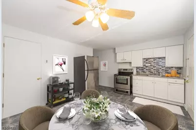 62A King Cole Rd #A, Hamburg, NJ 07419 - Photo 2