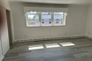 296 Preakness Ave, Paterson, NJ 07502 - Photo 8