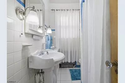 768 E 25th St, Paterson, NJ 07504 - Photo 22