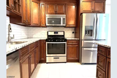 84 Stockton Ct, Parsippany, NJ 07950 - Photo 2