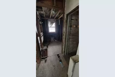 387 Tower St, Union Township, NJ 07088 - Photo 6