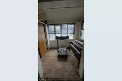 387 Tower St, Union Township, NJ 07088 - Photo 8