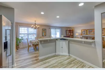 9 Crestmont Ct, Hardyston Township, NJ 07419 - Photo 12