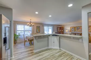 9 Crestmont Ct, Hardyston Township, NJ 07419 - Photo 12