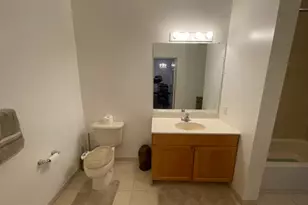 132 Cory Ln, Elmwood Park, NJ 07407 - Photo 20