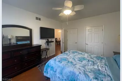 132 Cory Ln, Elmwood Park, NJ 07407 - Photo 16