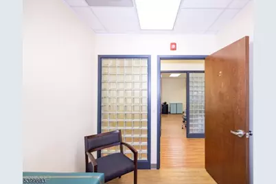 2 Lincoln Hwy-Unit100, Edison Twp., NJ 08820 - Photo 32