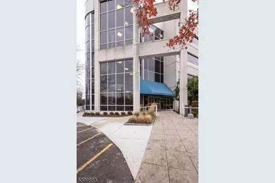 2 Lincoln Hwy-Unit100, Edison Twp., NJ 08820 - Photo 40