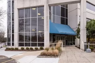 2 Lincoln Hwy-Unit100, Edison Twp., NJ 08820 - Photo 40