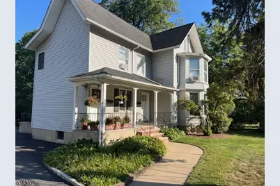 307 Walnut Ave Unit 1, Cranford Township, NJ 07016 - Photo 2